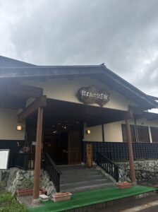 鈴木牧之記念館の建物の外観