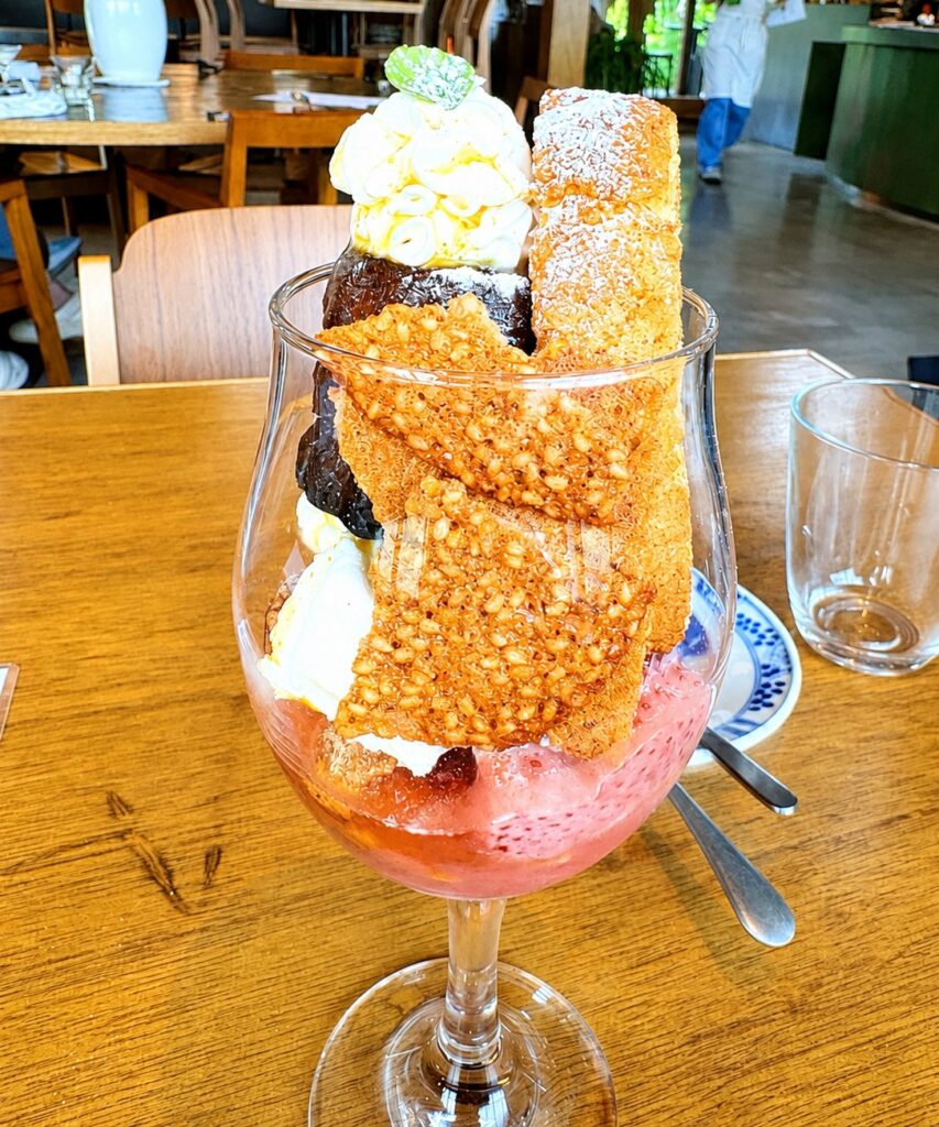 味噌と日本酒と醤油を使った摂田屋めぐりパフェ